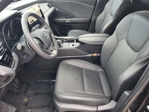 Used 2025 Lexus TX 350 AWD image 13