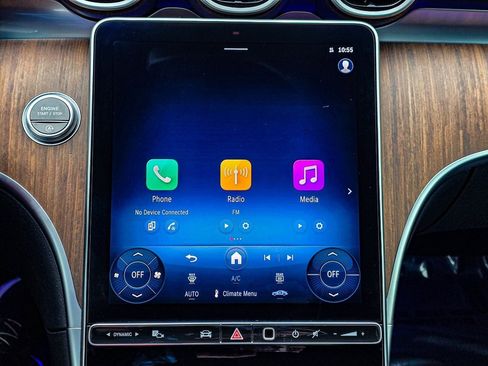 Used 2025 Mercedes-Benz C 300 4MATIC Sedan image 14