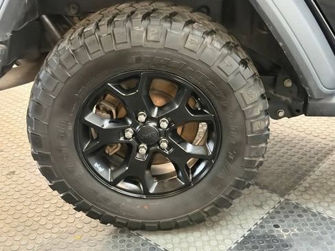 Used 2021 Jeep Wrangler Unlimited Sport AWD/4WD image 14