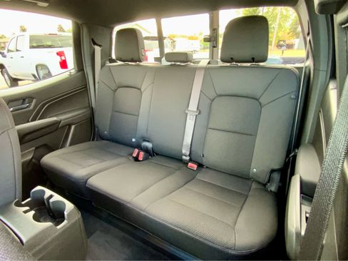 New 2026 GMC Canyon Elevation image 28