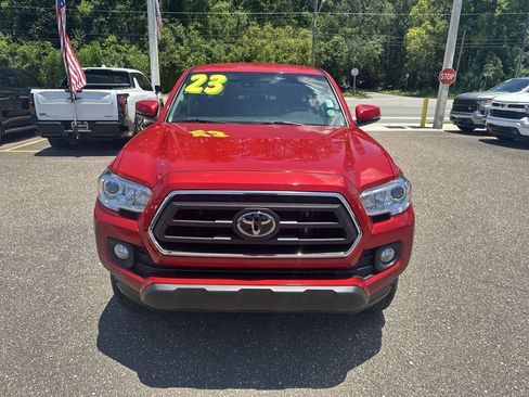Used 2023 Toyota Tacoma SR5 w/ Technology Package AWD/4WD image 11