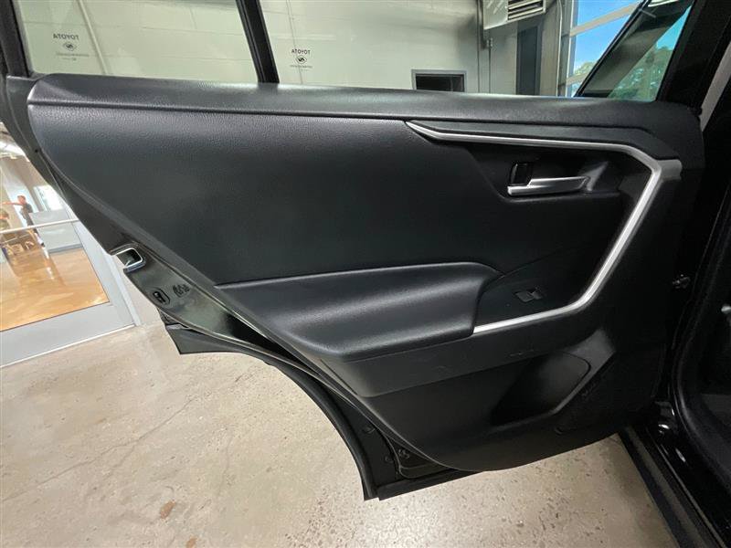 Used 2023 Toyota RAV4 XLE w/ XLE Grade Weather Package AWD/4WD image 21