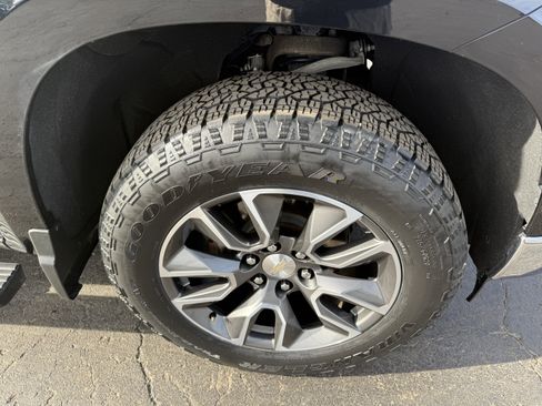 Used 2022 Chevrolet Silverado 1500 LT image 26