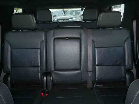 Used 2024 Chevrolet Tahoe LT AWD/4WD image 37