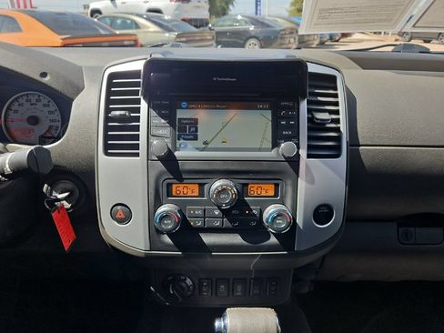 Used 2016 Nissan Frontier PRO-4X AWD/4WD image 27