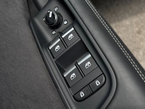 Used 2025 Audi RS Q8 performance AWD/4WD image 62