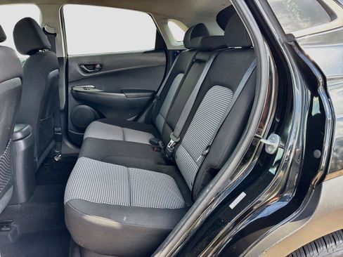 Used 2021 Hyundai Kona SEL FWD image 23