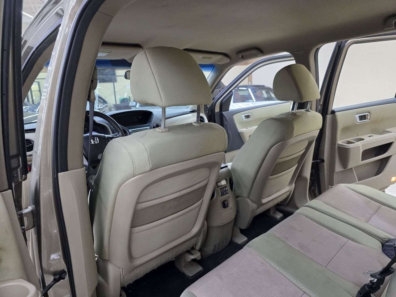 Used 2011 Honda Pilot EX image 22