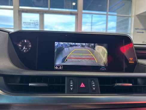 Used 2021 Lexus ES 250 w/ Premium Package AWD/4WD image 26