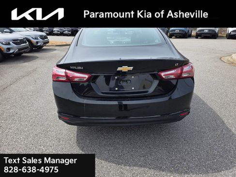Used 2020 Chevrolet Malibu LT image 4