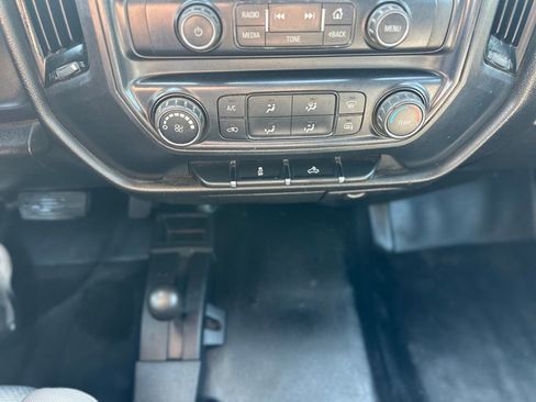 Used 2017 Chevrolet Silverado 3500 W/T w/ WT Convenience Package AWD/4WD image 20