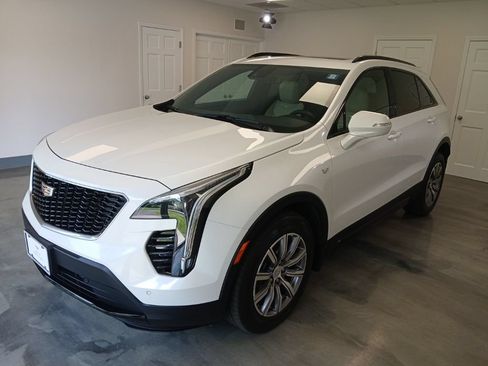 Certified 2023 Cadillac XT4 Sport AWD/4WD image 4
