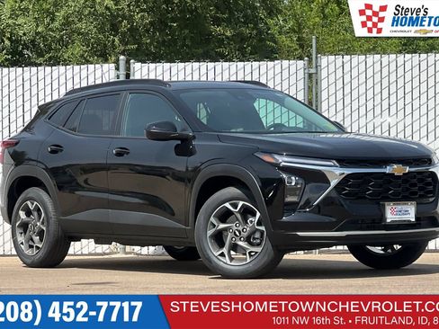 New 2026 Chevrolet Trax LT w/ Driver Confidence Package FWD image 1