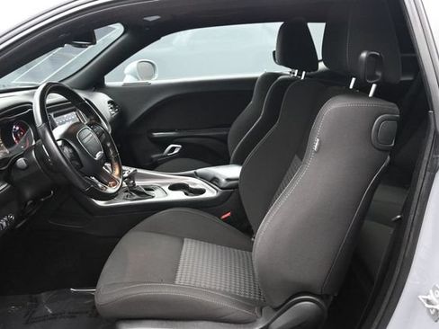 Used 2021 Dodge Challenger R/T Scat Pack RWD image 6