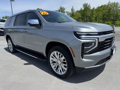 Used 2025 Chevrolet Suburban LS AWD/4WD image 1