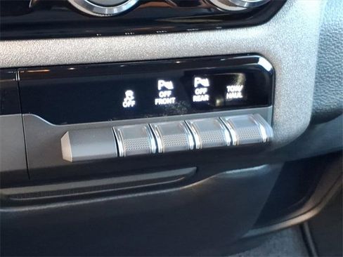 New 2026 RAM 1500 Express image 8