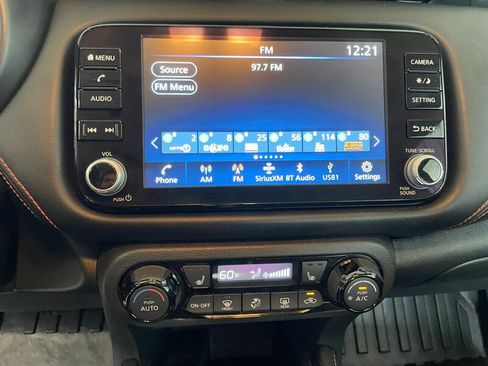 Used 2021 Nissan Kicks SR w/ SR Premium Package FWD image 13