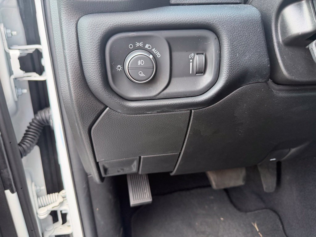 Used 2026 RAM 2500 Big Horn AWD/4WD image 17
