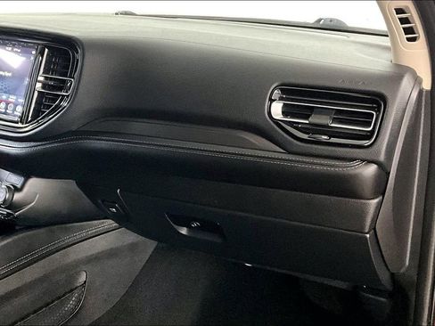 Used 2021 Dodge Durango SXT image 15
