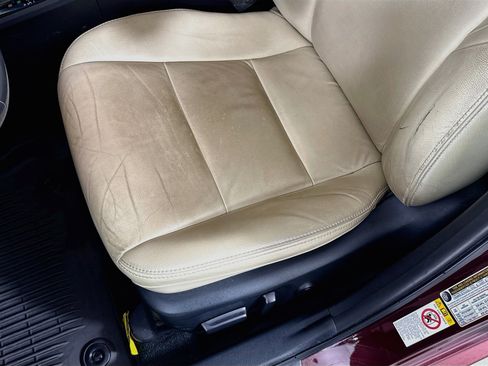 Used 2018 Toyota Avalon XLE Premium w/ Carpet Mat Package FWD image 21