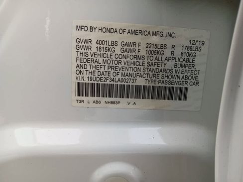 Used 2020 Acura ILX image 29