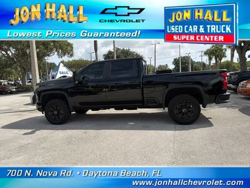 Used 2022 Chevrolet Silverado 2500 LTZ w/ LTZ Plus Package AWD/4WD image 5