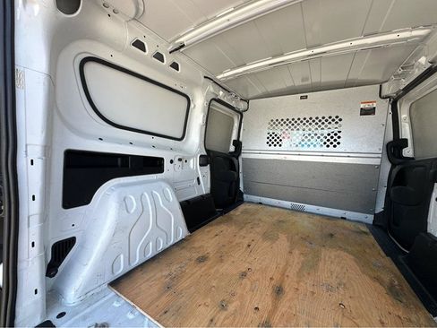 Used 2021 RAM ProMaster City Tradesman FWD image 34
