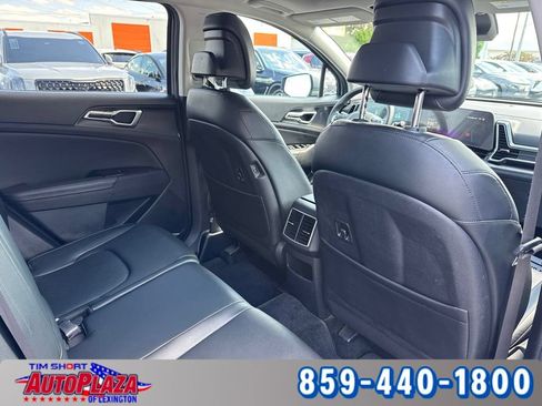 Used 2025 Kia Sportage EX w/ Premium Package FWD image 40