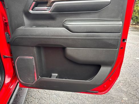 Used 2023 GMC Sierra 1500 Elevation w/ LPO, Elevation Black Package image 16