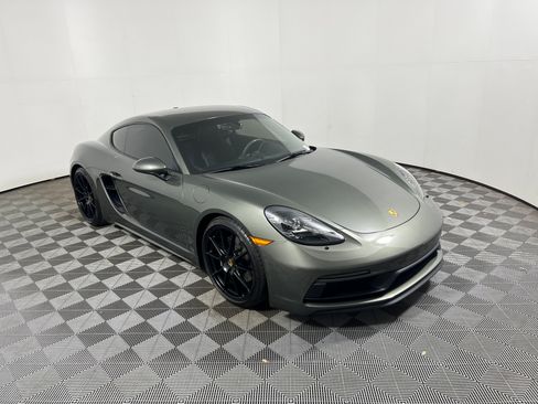 Certified 2025 Porsche 718 Cayman GTS RWD image 10