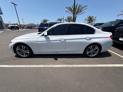 Used 2017 BMW 330i Sedan RWD image 20