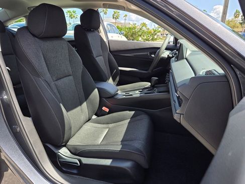 Certified 2023 Honda Accord EX image 19