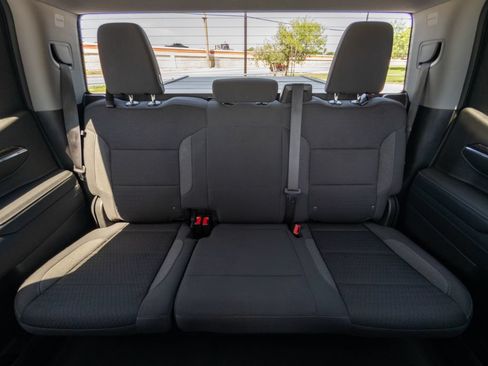 Used 2023 Chevrolet Silverado 1500 LT RWD image 18