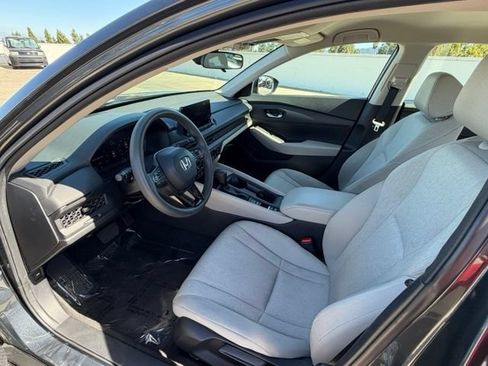 Used 2024 Honda Accord LX image 10