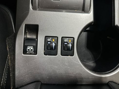 Used 2024 Toyota 4Runner SR5 Premium image 31