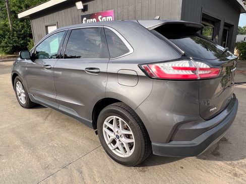 Used 2021 Ford Edge SEL w/ Cargo Accessory Package AWD/4WD image 4