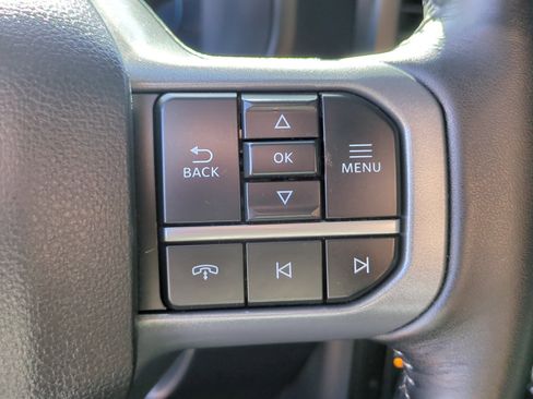 Used 2024 Ford F350 Lariat image 18