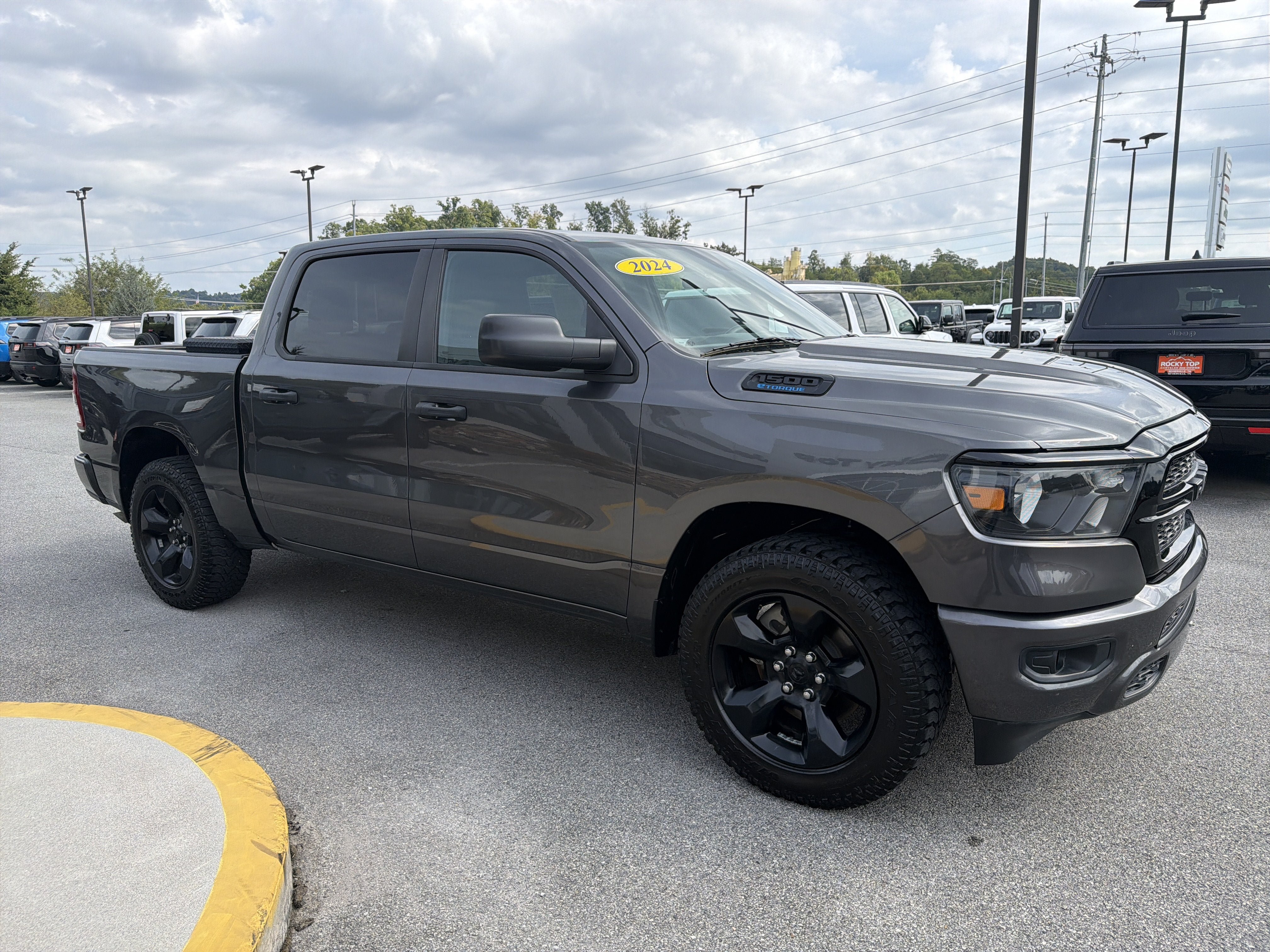 Used 2024 RAM 1500 Tradesman w/ Night Edition AWD/4WD image 5