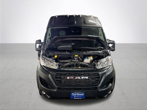 New 2026 RAM ProMaster 2500 w/ Premium Convenience Group FWD image 21