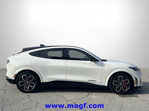 Certified 2022 Ford Mustang Mach-E GT image 30