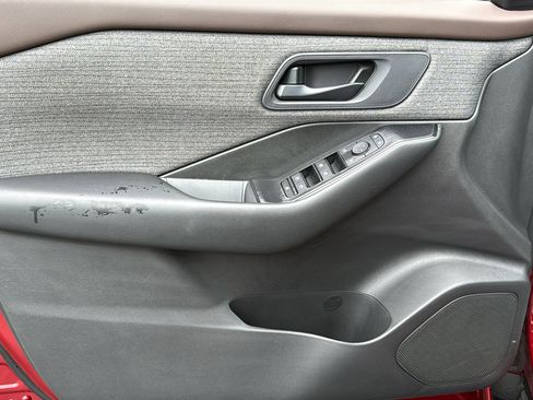 Certified 2023 Nissan Rogue S AWD/4WD image 6