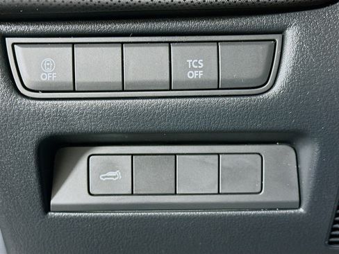 Used 2024 MAZDA CX-50 AWD 2.5 S w/ Preferred Package image 17