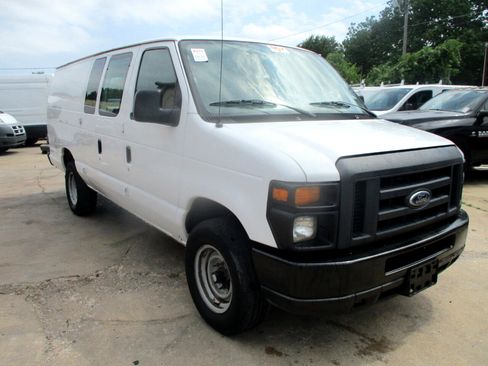 Used 2013 Ford E-350 and Econoline 350 Extended Super Duty w/ PWR Group image 3