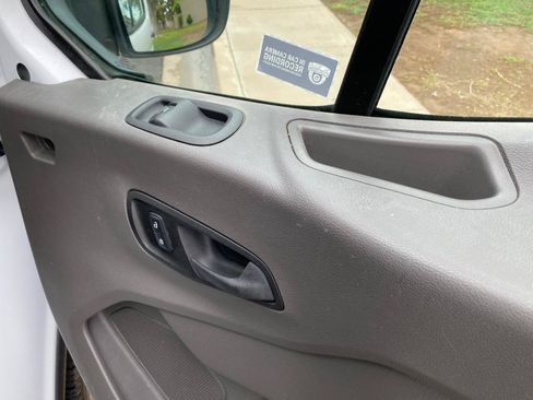 Used 2021 Ford Transit 250 148 High Roof RWD image 45