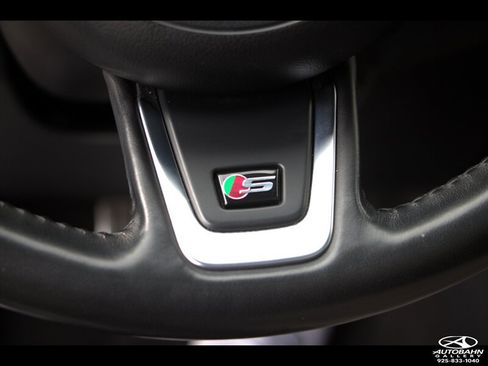 Used 2018 Jaguar F-PACE S AWD/4WD image 37