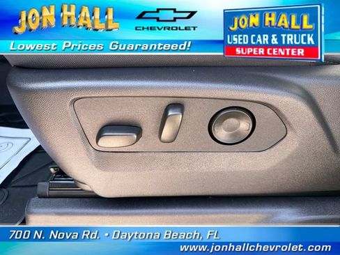 Used 2026 Chevrolet Silverado 1500 RST w/ RST Select Package AWD/4WD image 17