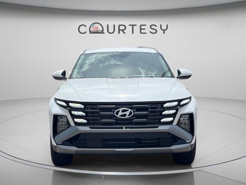 New 2026 Hyundai Tucson Blue SE AWD/4WD image 8