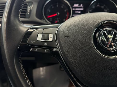 Used 2018 Volkswagen Passat 3.6 image 20