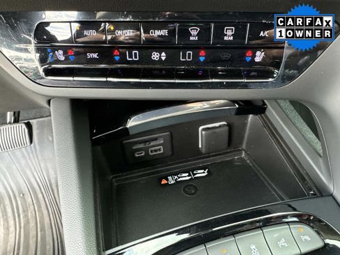 Used 2023 Buick Envision Avenir FWD image 30