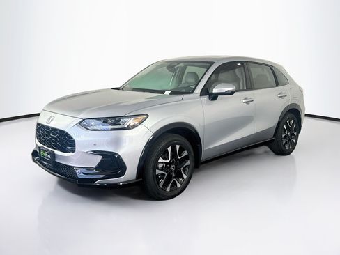 Used 2026 Honda HR-V EX-L image 3